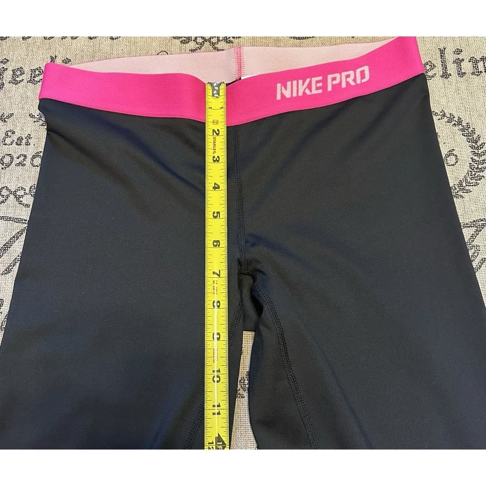 Nike Pro Women's Dri Fit Black Compression Training Crop Leggings Capri - Size M